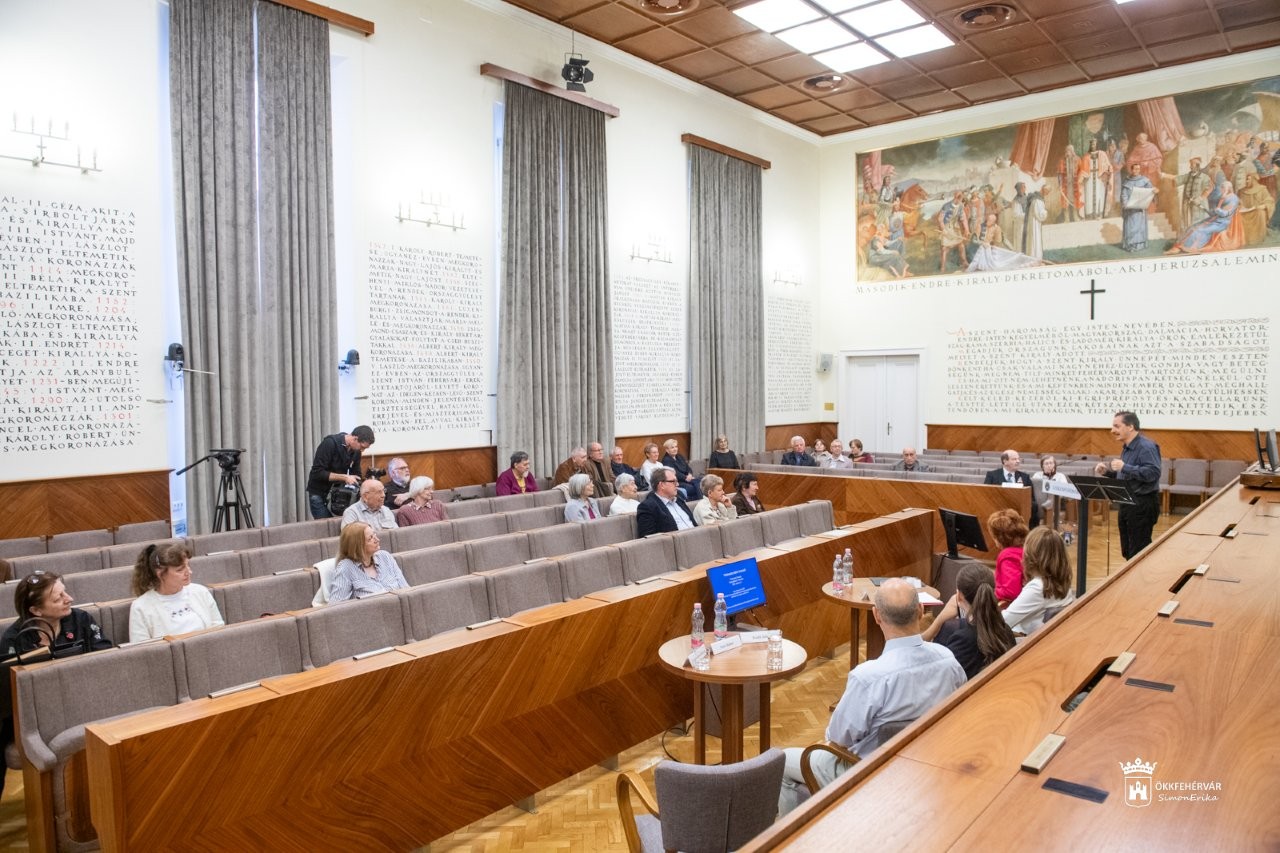 Vörösmarty Mihály hatástörténete - konferenciával zárták a Vörösmarty-emlékévet