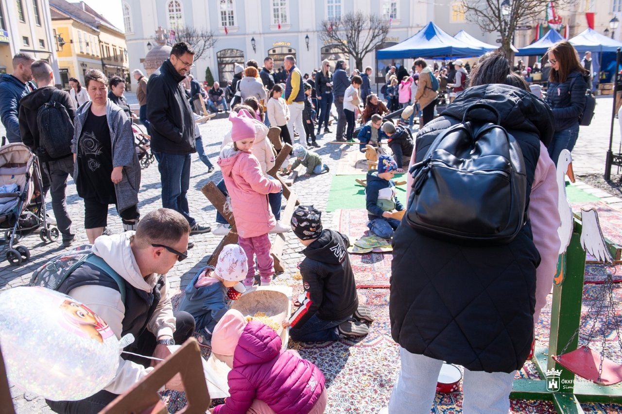 József-napi vásár és korablei játékok március 15-én
