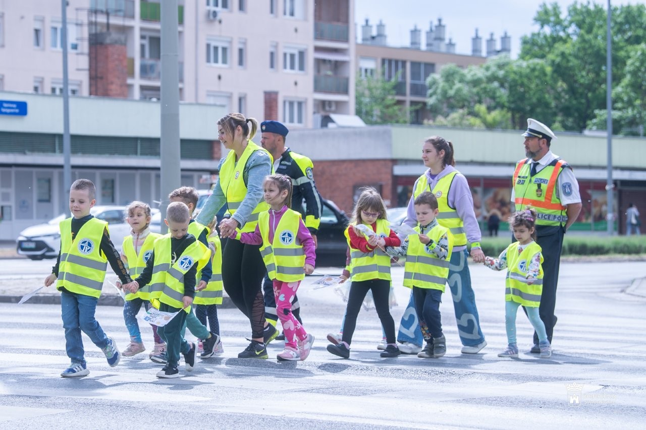 Lassíts értem! Érted? - közlekedési kultúra napja