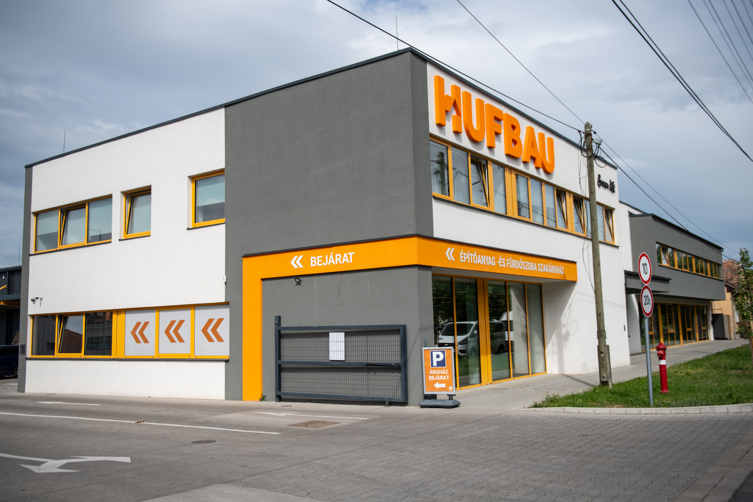 Negyven év után új áruházzal bővült a Braun