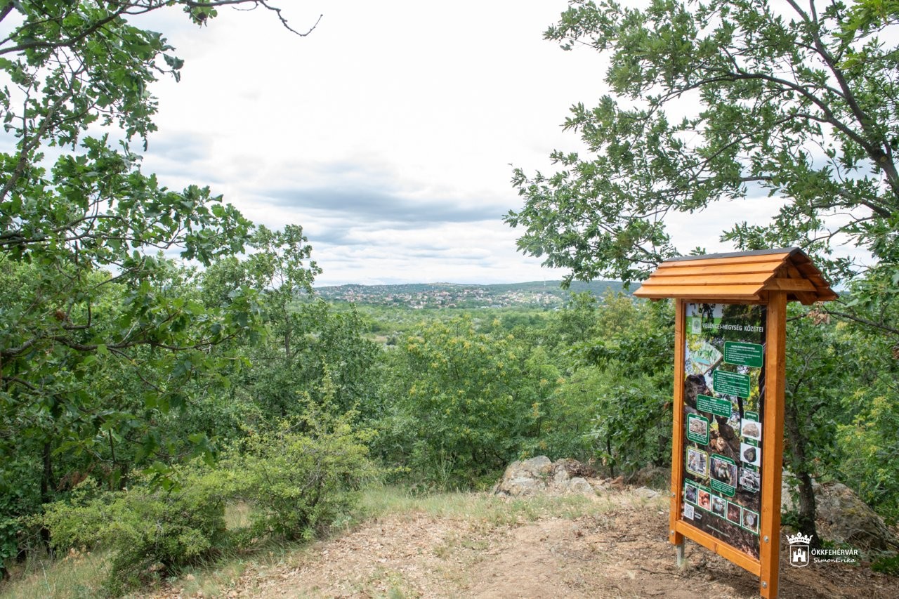 Nyitott osztályterem és tanösvény a Katonai Emlékparkban