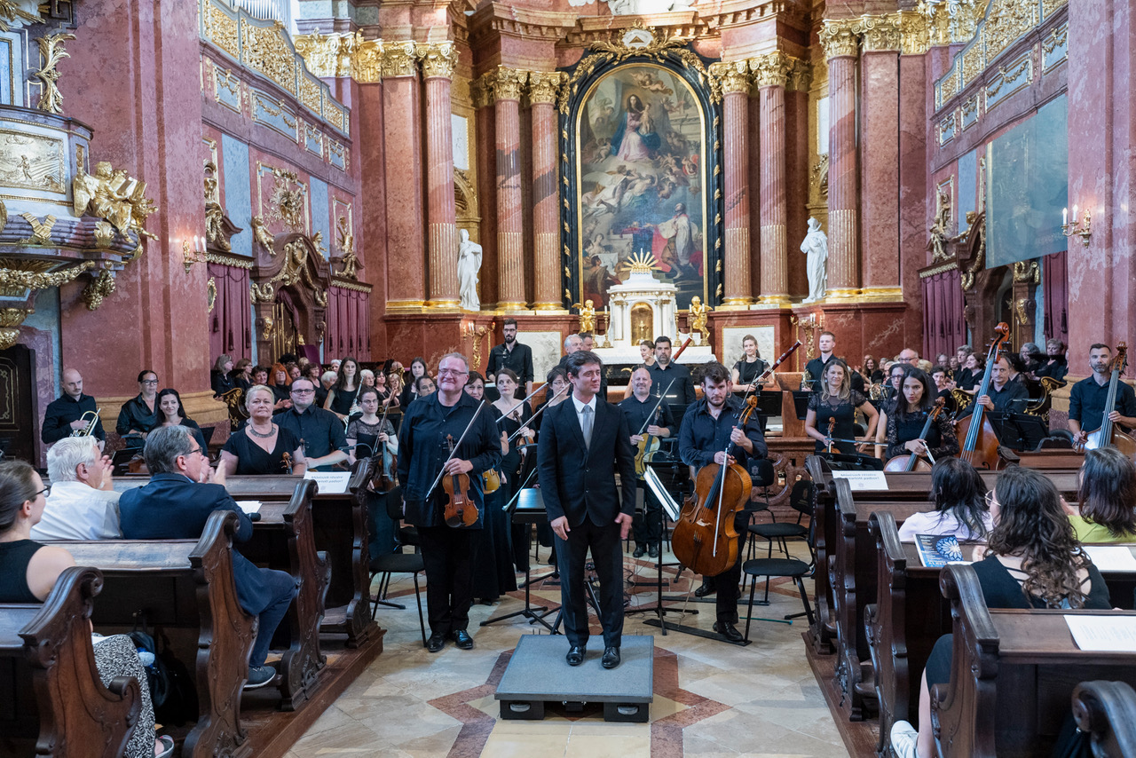 Harmonia Albensis a Szent István-székesegyházban