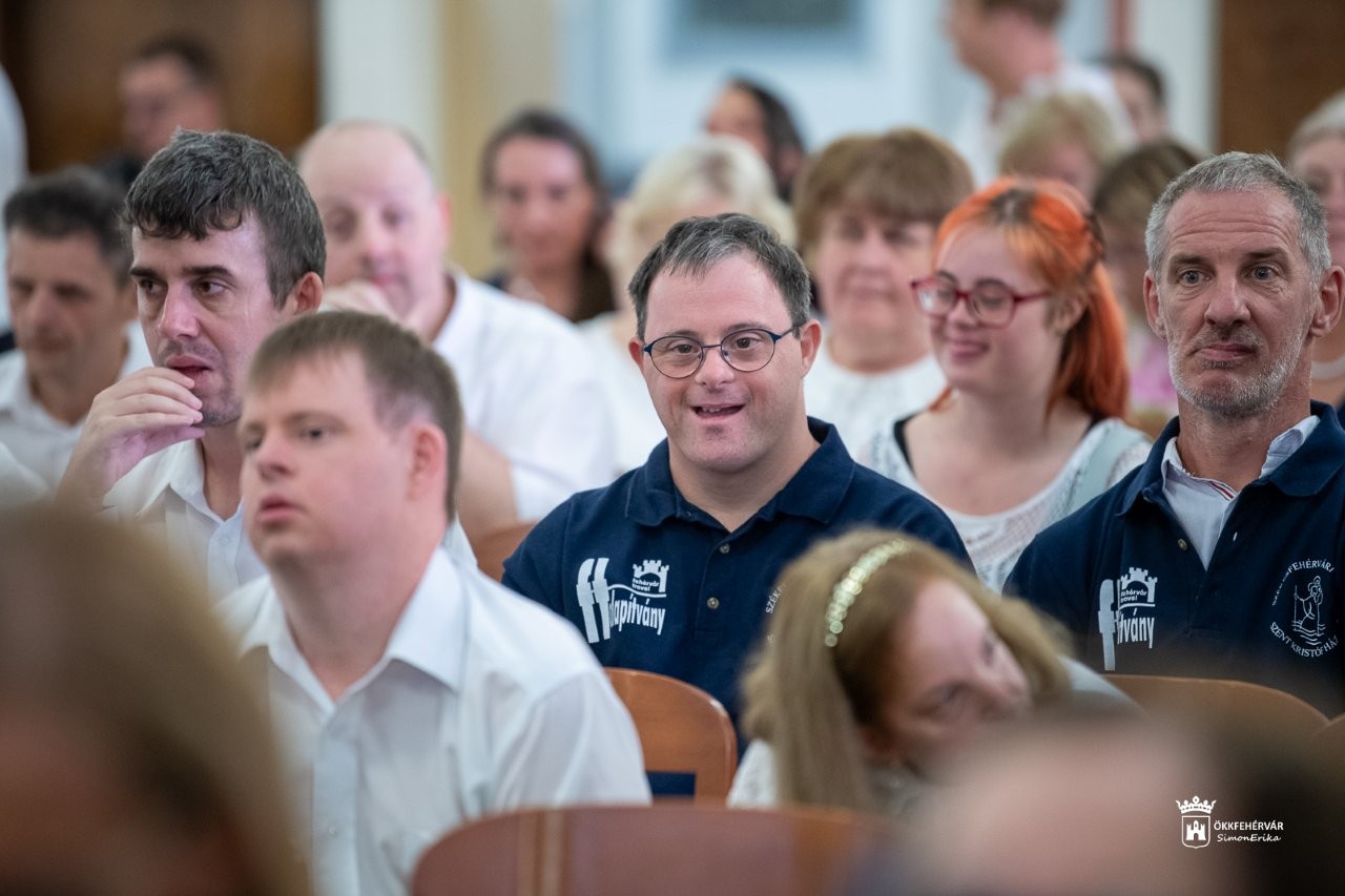 Az Egyházmegyei Karitász intézményeinek jótékonysági ünnepsége