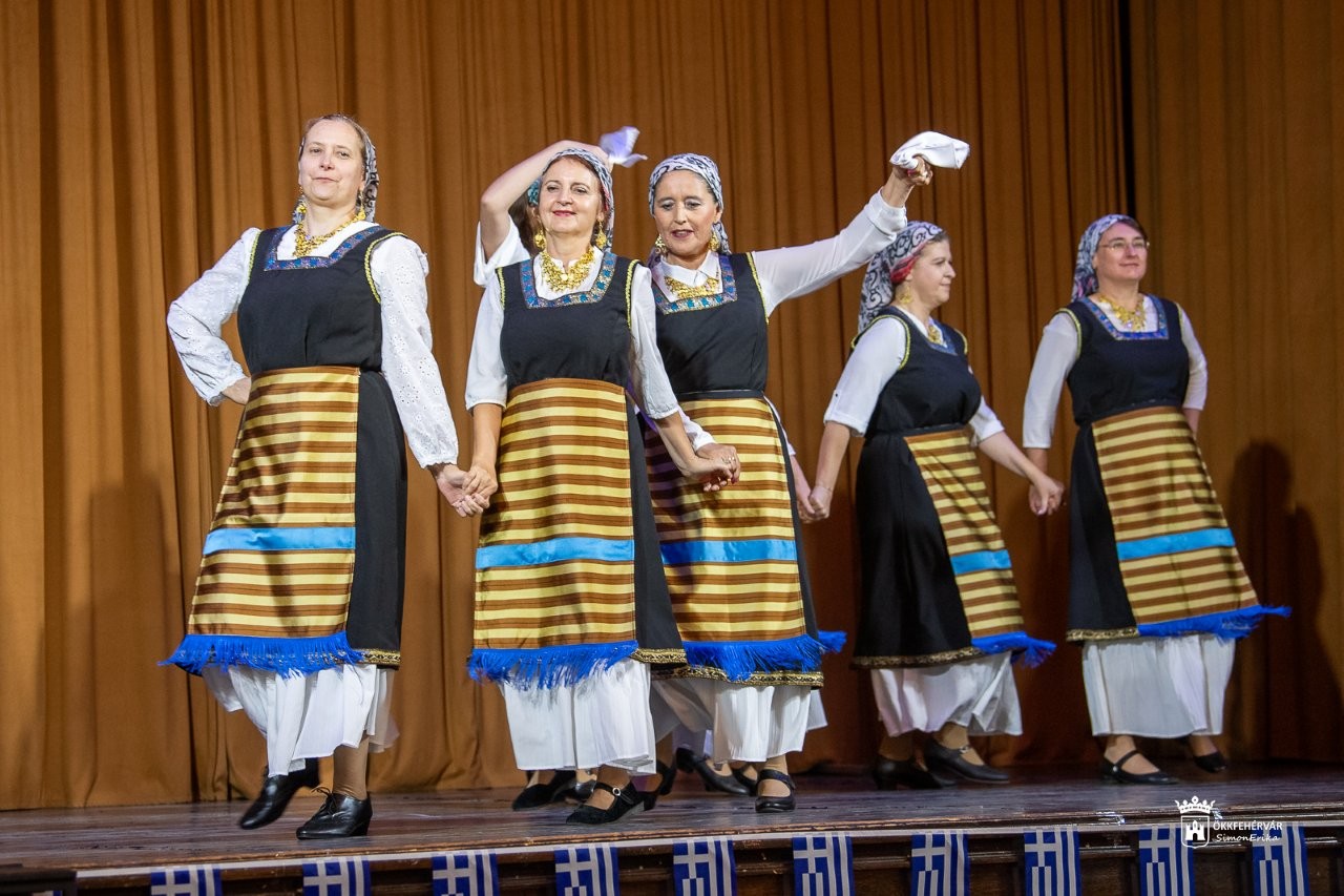 Tízéves évfordulóját ünnepelte a görög táncházmozgalom Fehérváron