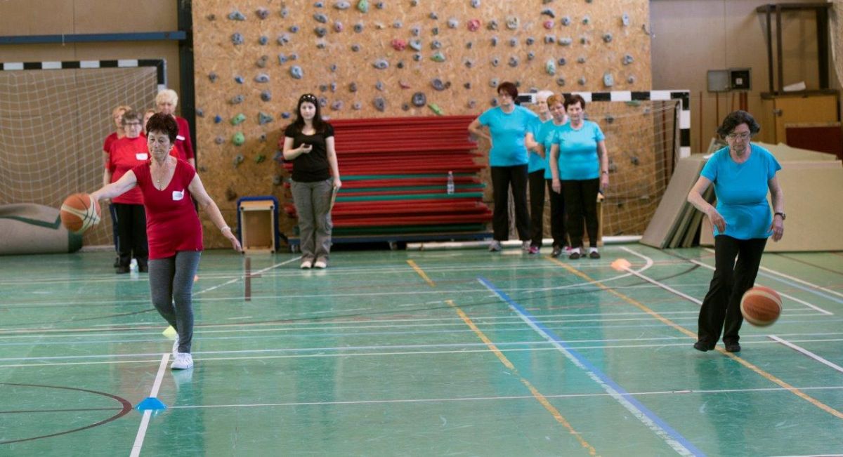 Négy csapat versenyzett a nyugdíjas női sportvetélkedő döntőjében