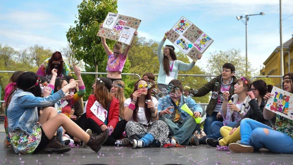 Április 30-ig lehet jelentkezni az idei Bolondballagásra