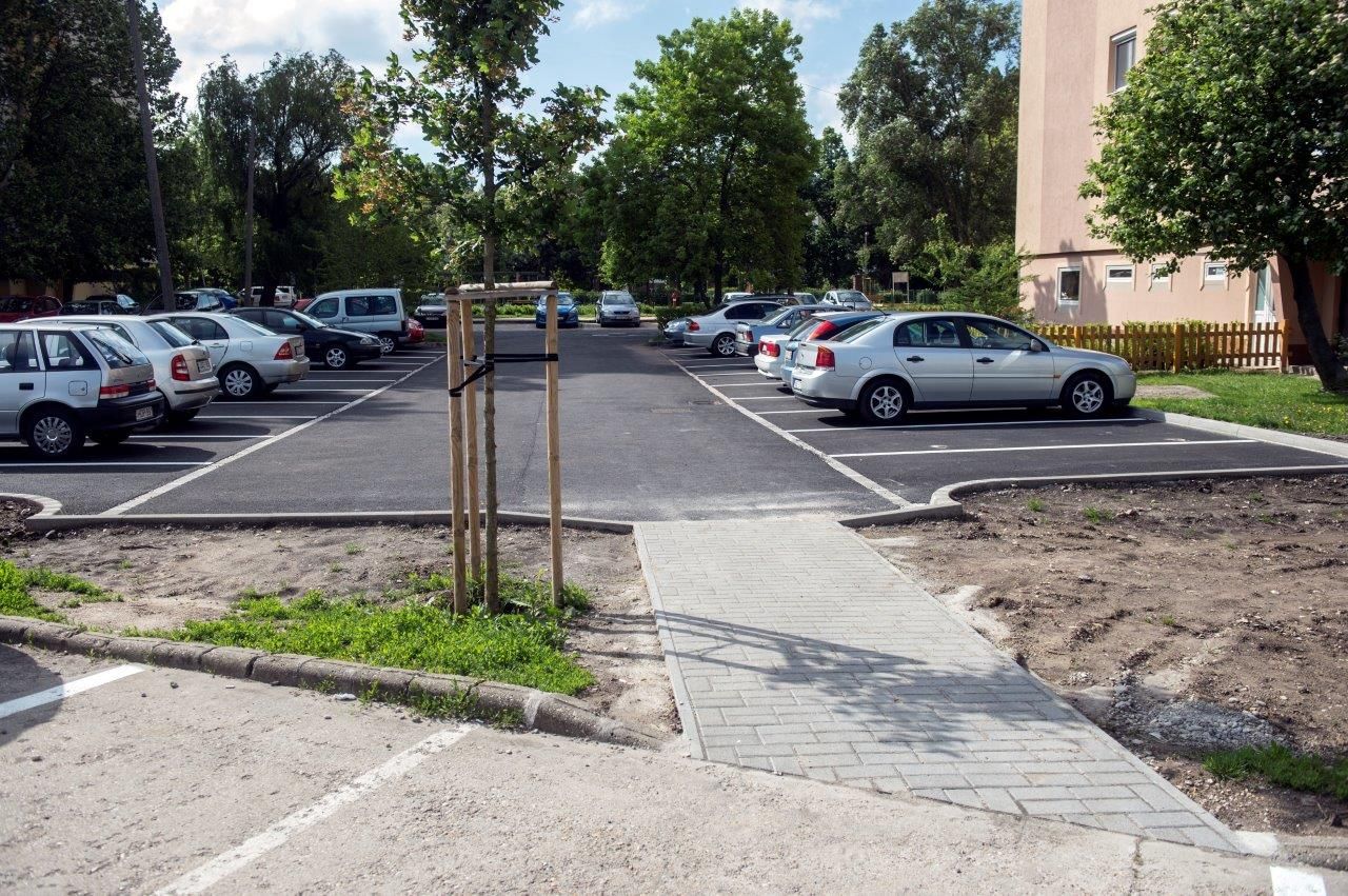 Újabb 33 parkolóhely készült el Vízivárosban