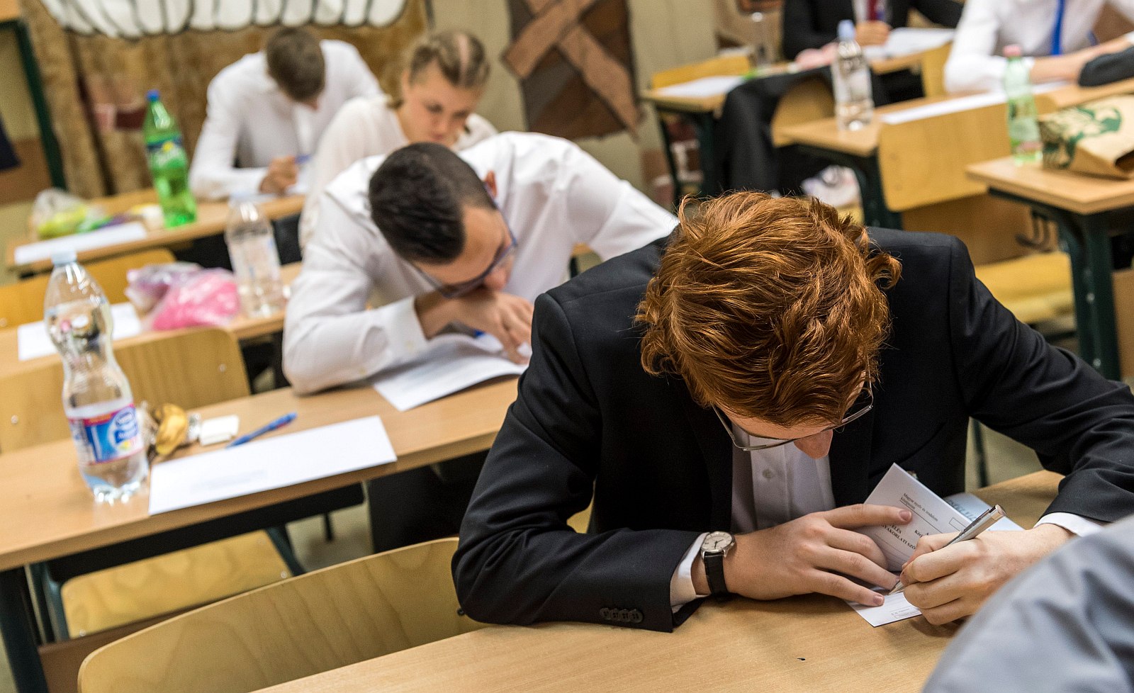 A matematikai írásbelikkel folytatódik az érettségi