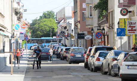 Az Arany János, a Távirda és a Kégl György utcák felújításáról tájékoztatták a belvárosiakat