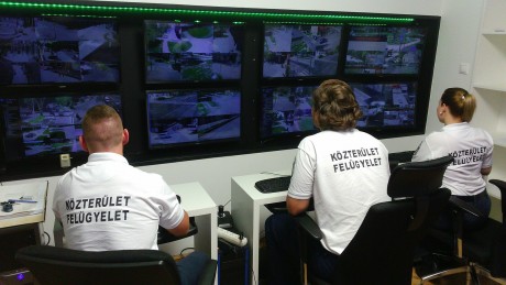 Ismét a közterület-felügyelőknek köszönhetően sikerült kézre keríteni három rablót