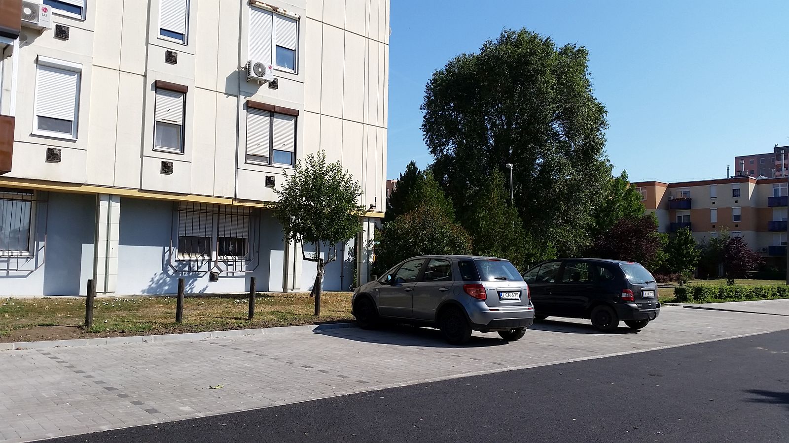 Új és felújított parkolók Palotavárosban