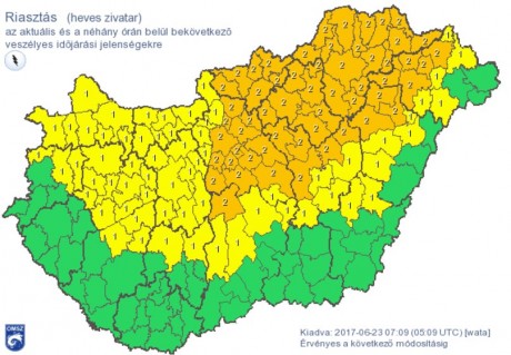 Fejér megyére első fokú a heves zivatar veszélye miatti figyelmeztetés