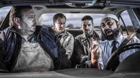 Fekete komédiával indul az évad a Barátság moziban