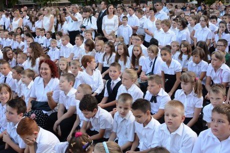 Pénteken kezdődik a tanév – így változott idén az iskolakezdési támogatás