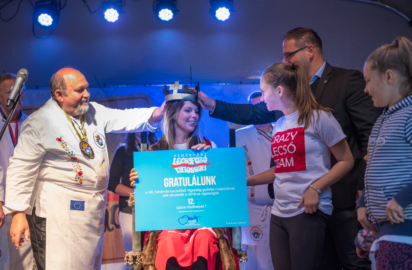 Hatszáz bográcsban rotyogott a lecsó a XIII. Lecsófőző Vigasságon