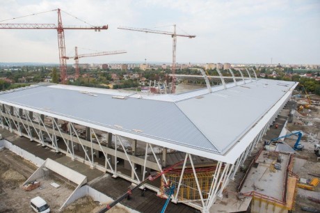Bejárás Sóstón - új járdák, utak parkolók, természetvédelem és épülő stadion