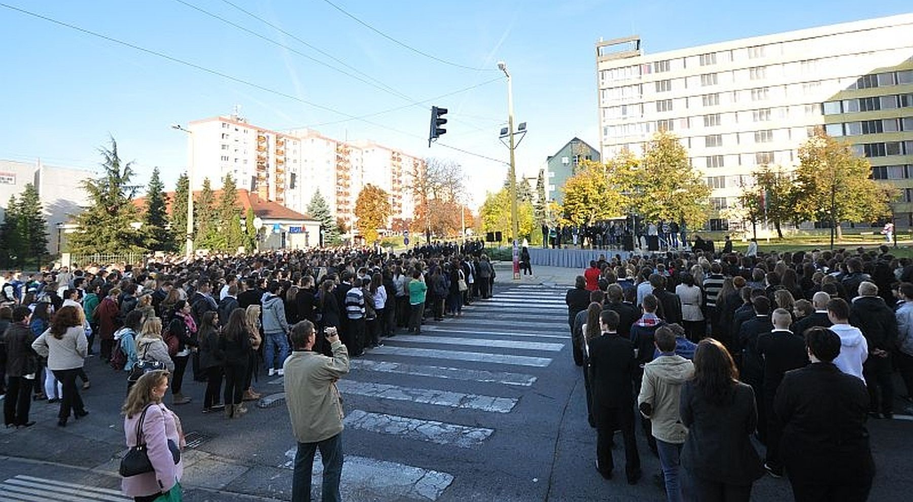 Lezárják pénteken a Budai út - József Attila - Deák Ferenc utcák csomópontját