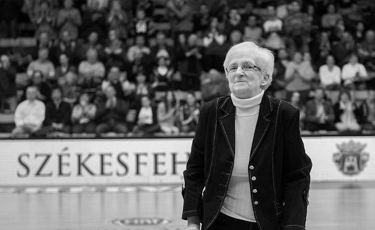 In memoriam Feketéné Thuróczy Nóra