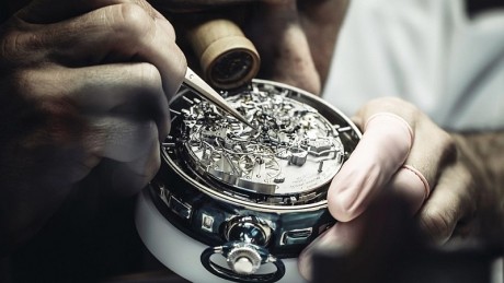 Vasárnap óraátállítás - egy kisvárosnyi áramot spóroltunk a nyáron