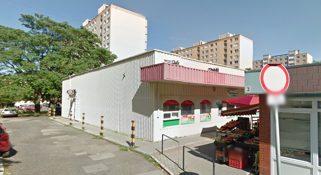 Egy 65 éves nő rabolta ki a 75 éves bácsit a Fórum téren