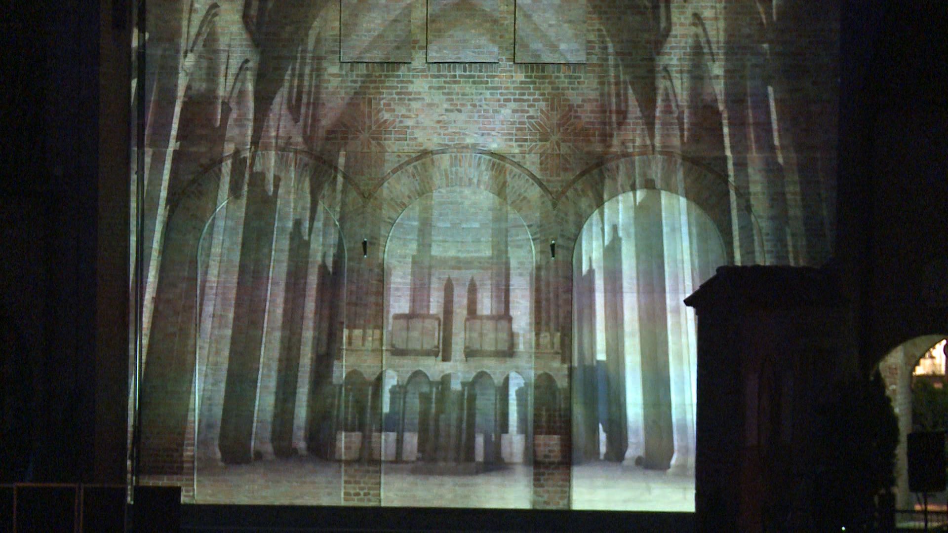 Fényfestés a Nemzeti Emlékhelyen pénteken, szombaton és vasárnap