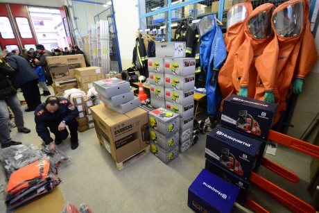 Korszerű eszközöket kaptak az önkéntes tűzoltók