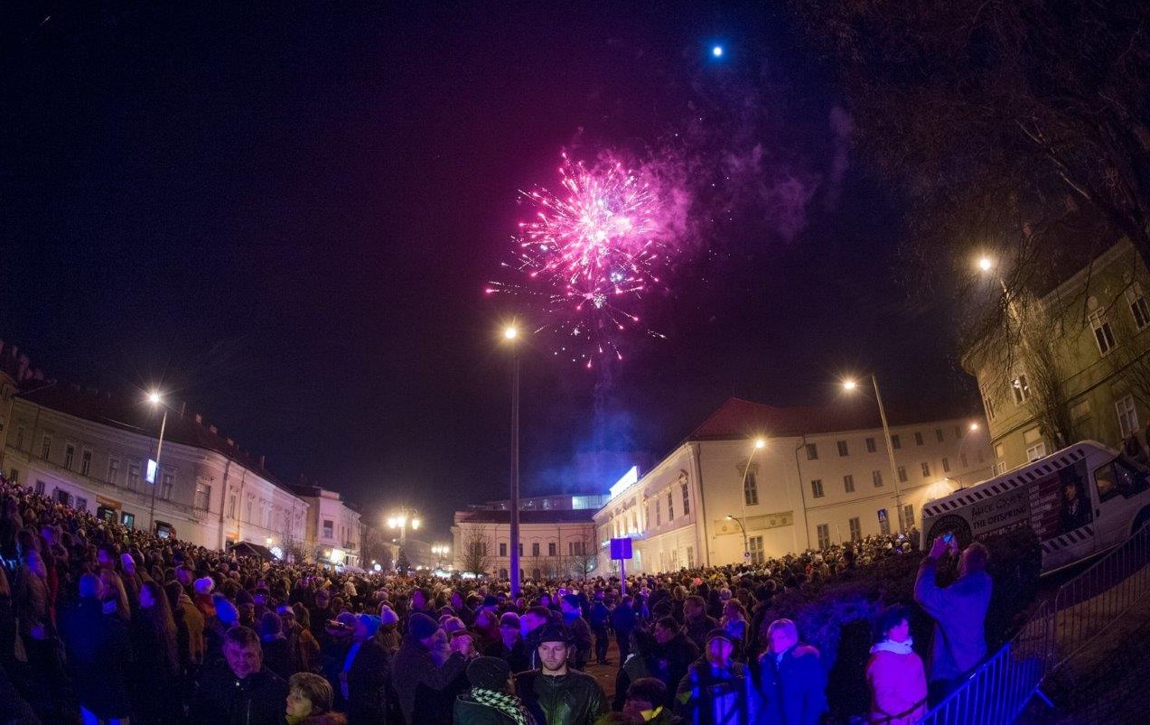Boldog új évet Székesfehérvár! - így mulattunk a Belvárosban