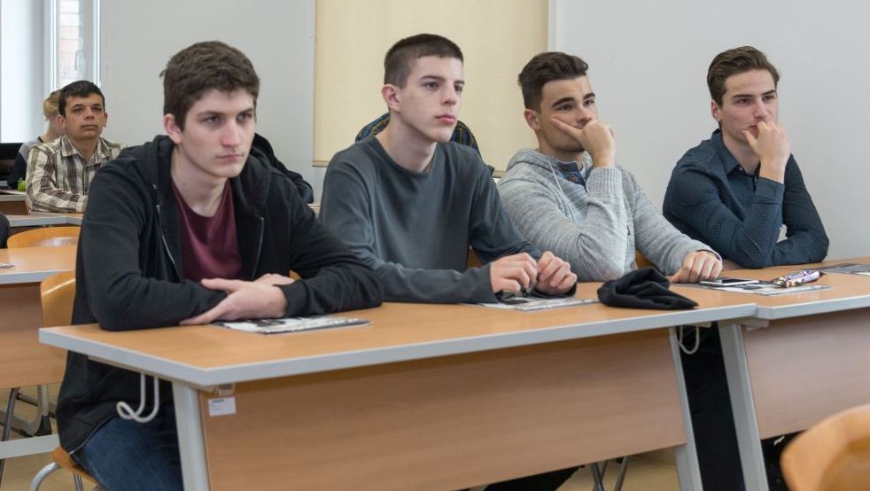Továbbtanulás Fehérváron - a Corvinuson kérdezhetik a fiatalok a polgármestert