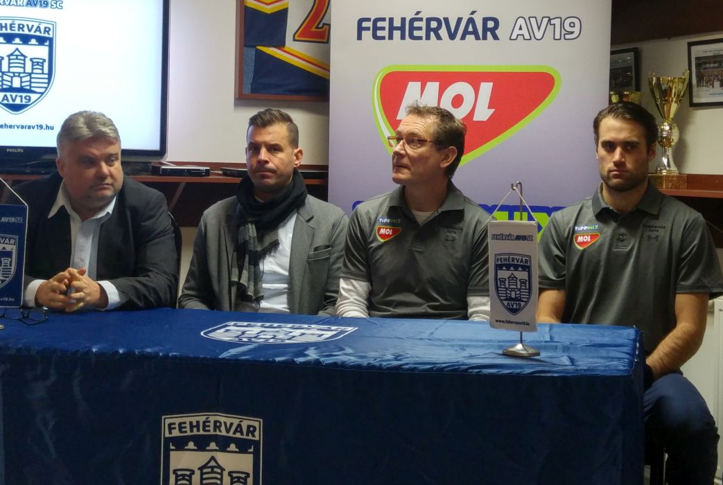 Hannu Järvenpää és Mac Carruth is hosszabbított a Volánnal