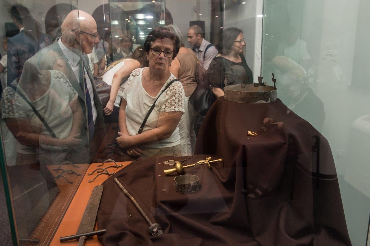 Februári tárlatvezetések a III. Béla király életét bemutató kiállításon