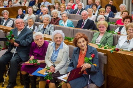 Pedagógus emlékdiploma - február 28-ig várják a kérelmek benyújtását