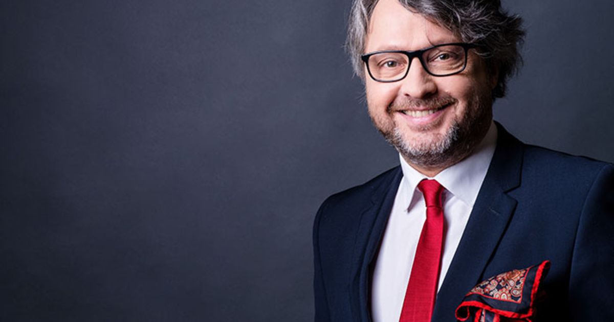 Zenei stand up esttel érkezik Fehérvárra a Virtuózok arca