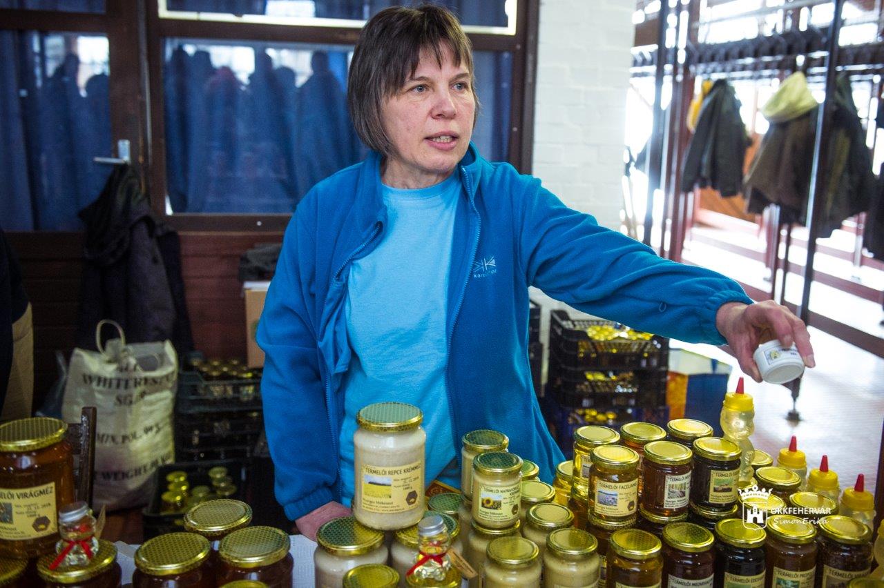 Jubileumi méhésztalálkozó és vásár volt Székesfehérváron