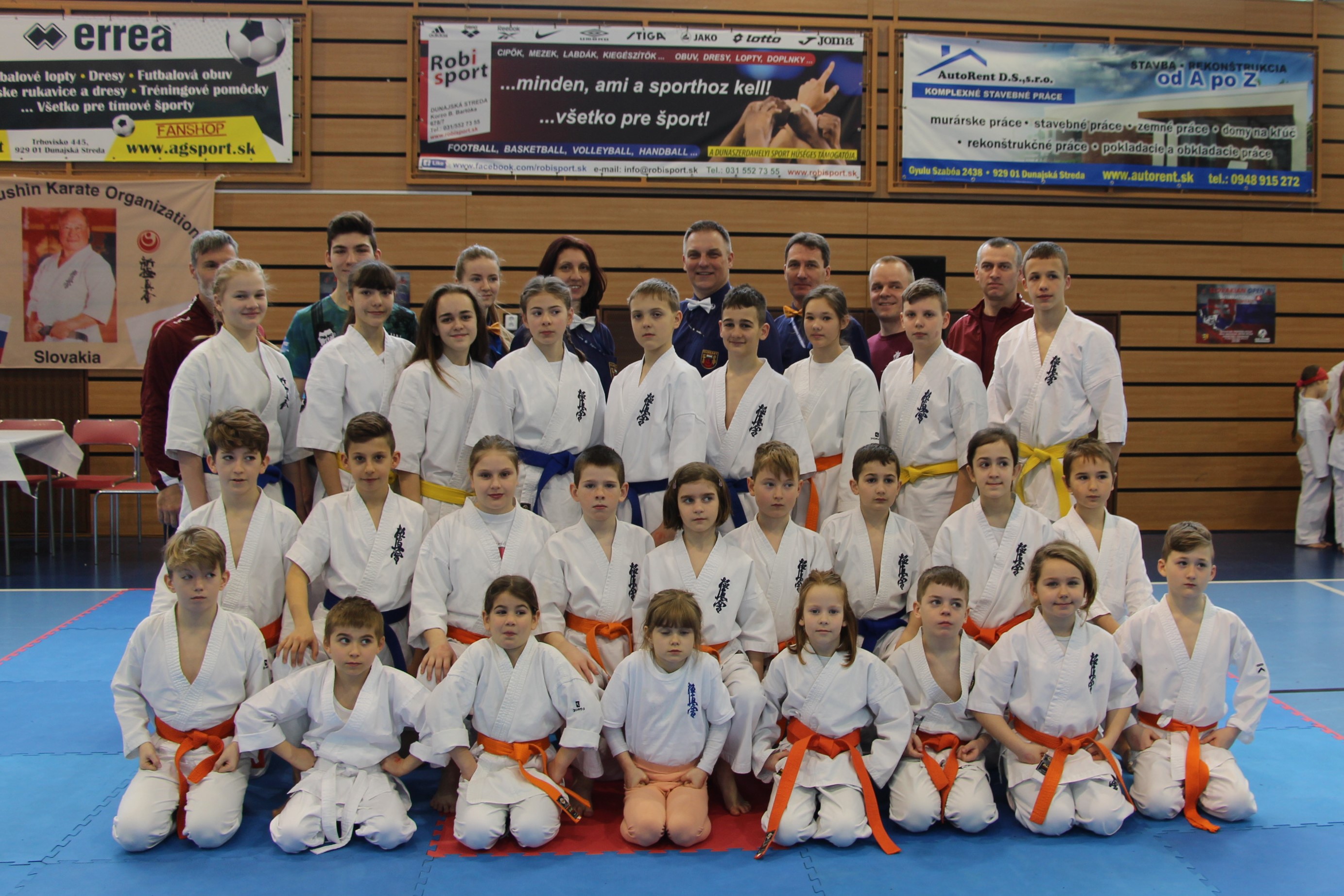 Karate: hét fehérvári aranyérem Dunaszerdahelyről