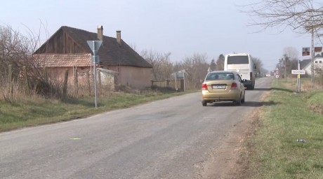 Útfelújítások - 6 milliárdot költenek Fejér megyében a kisebb utakra