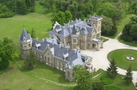 Turisztikai fejlesztésekkel kiegészülve születik újjá a Nádasdy-kastély