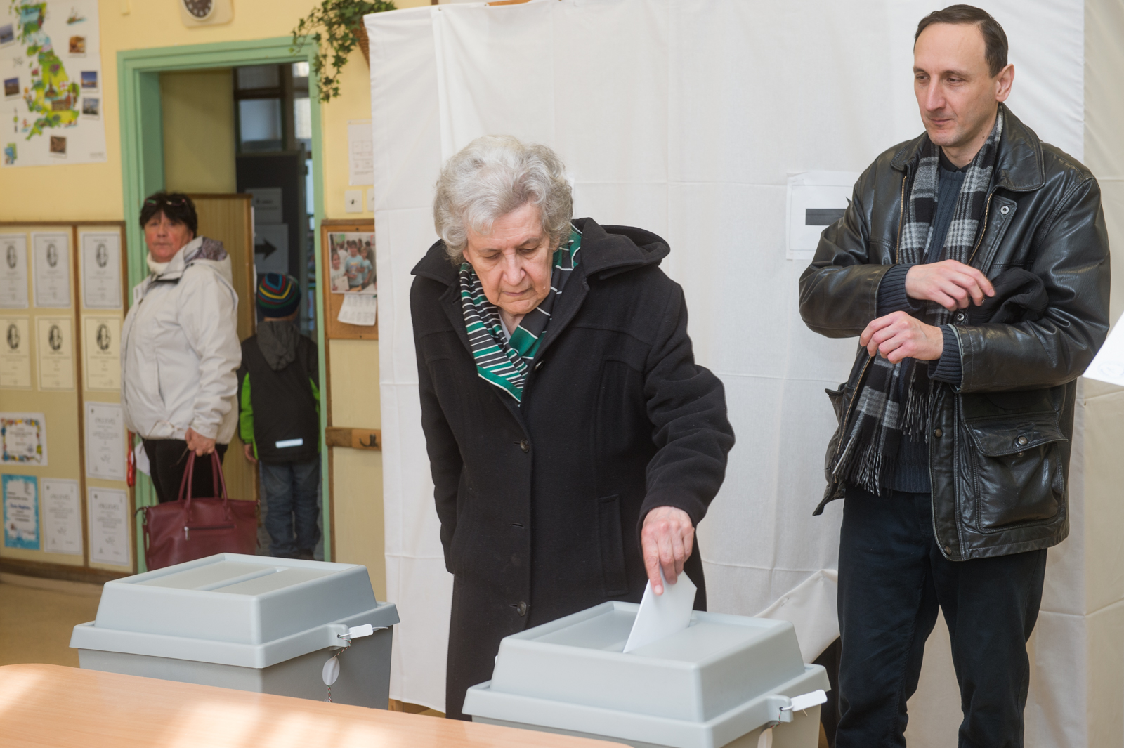 Székesfehérváron 17 óráig 53.746-an mentek el szavazni