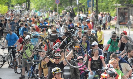 Szombaton lesz a 22. Critical Mass Székesfehérváron