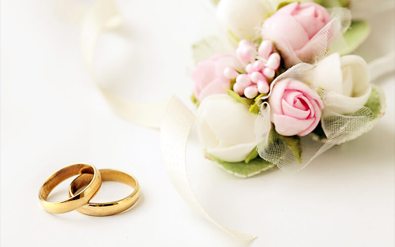 Tripla esküvőt szerveznek a volt állami gondozott fiatal családos pároknak