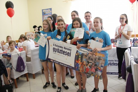 Disneyland-látogatást nyertek a Németh László Általános Iskola diákjai