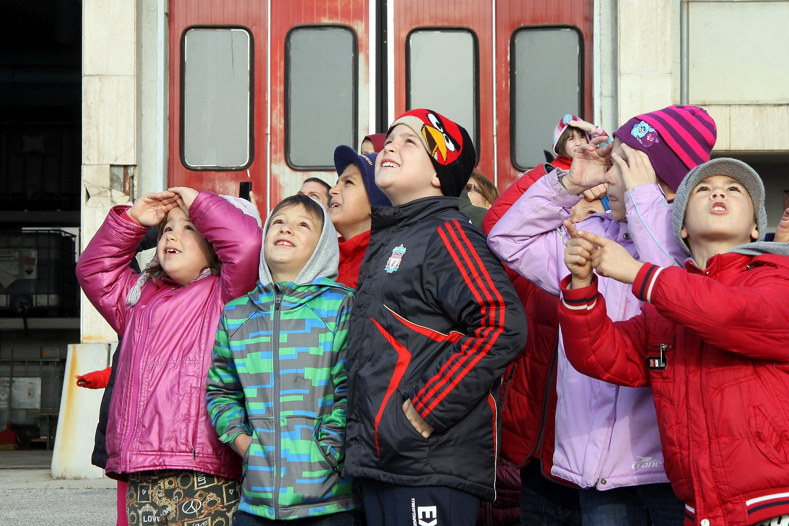 A Fejér megyei tűzoltólaktanyák is várják a gyerekeket május 27-én