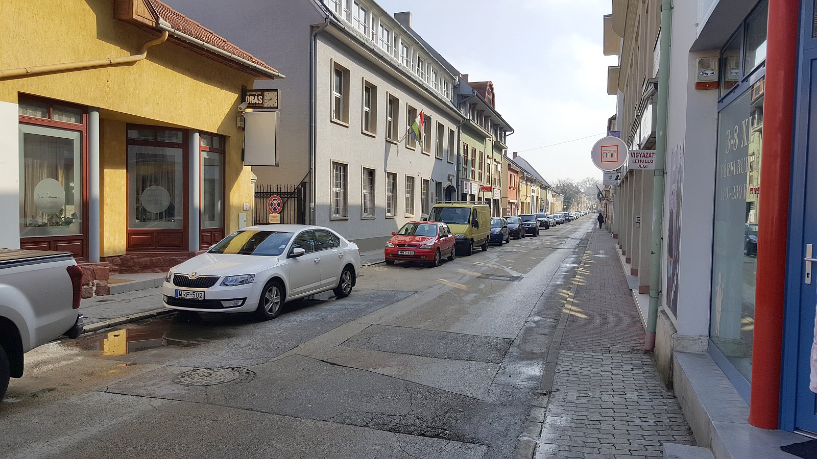 Szerdán kezdődik a Kégl György utca teljes felújítása