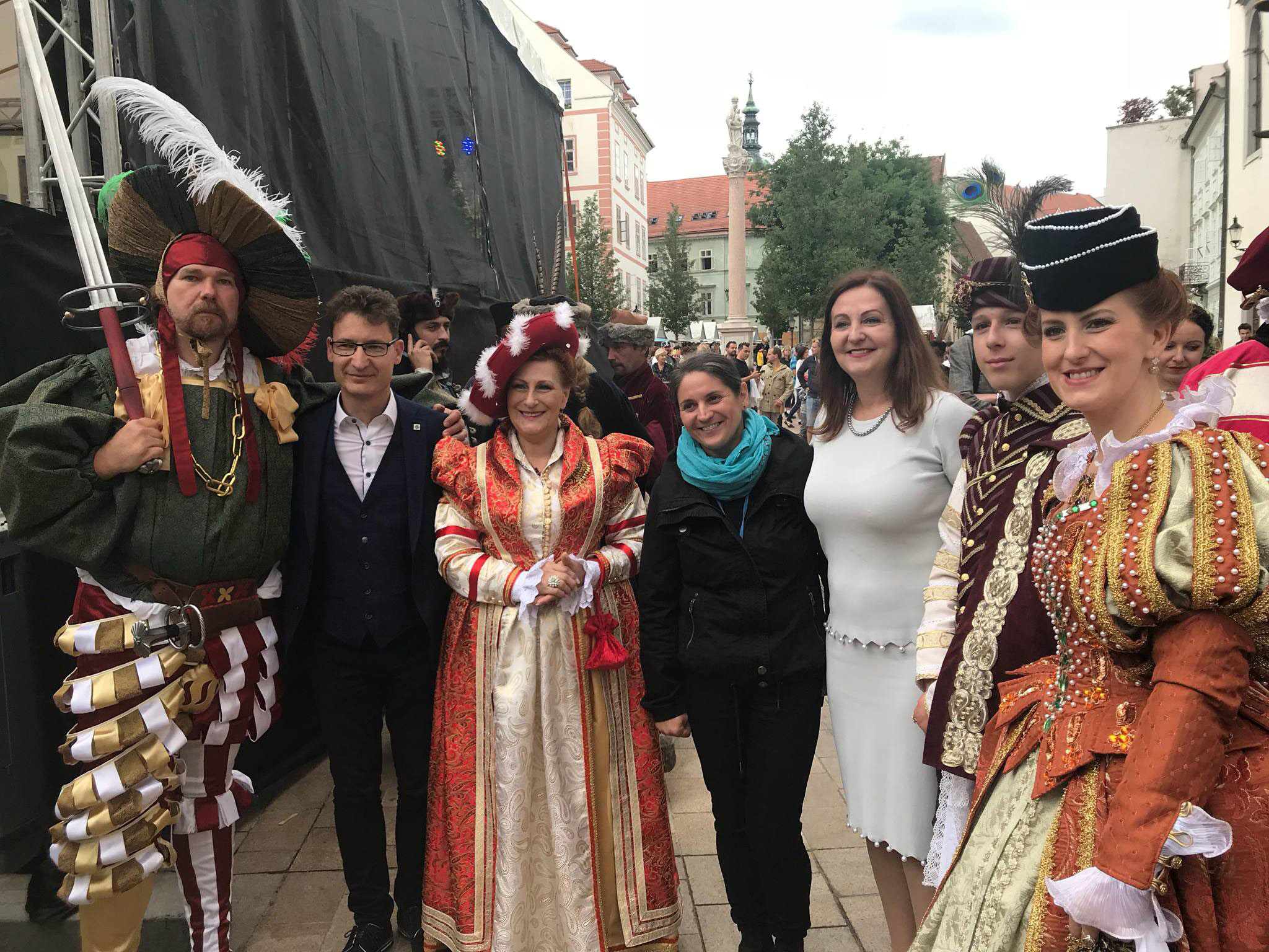 Polgármesteri látogatás Pozsonyban, a Koronázási Játékokon