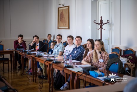 Hallgatók keresnek innovatív megoldásokat a középiskolai campushoz
