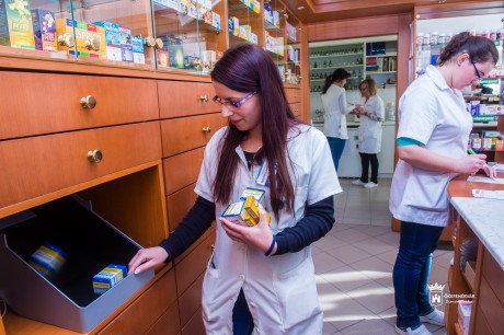 Pályázati felhívás leendő gyógyszerészhallgatók részére