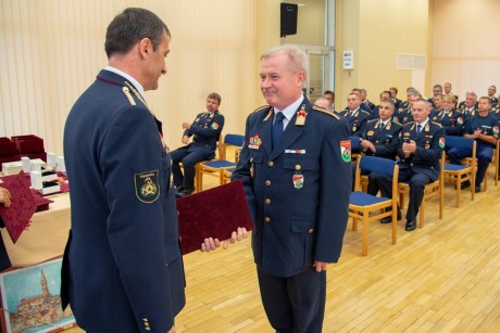 Elismeréseket adtak át a Katasztrófavédelmi Igazgatóságon az ünnep alkalmából