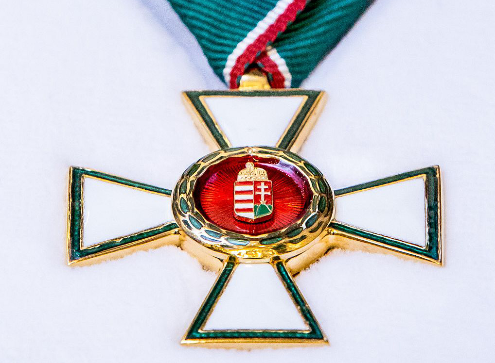 Állami elismerések a kultúra és a honvédség székesfehérvári képviselőinek