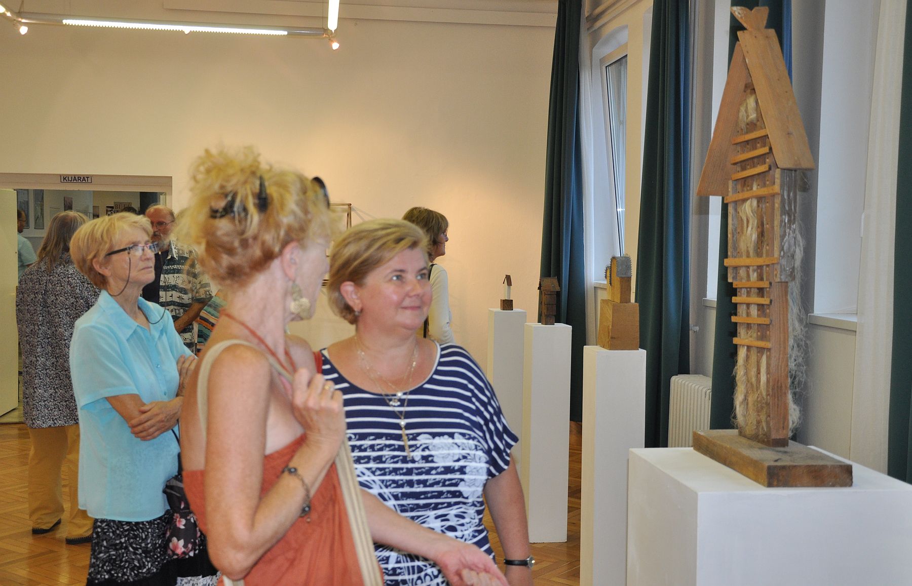 Éltes Barna szobrászművész kiállításával nyílt meg a 19. Aranybulla Művészeti Napok