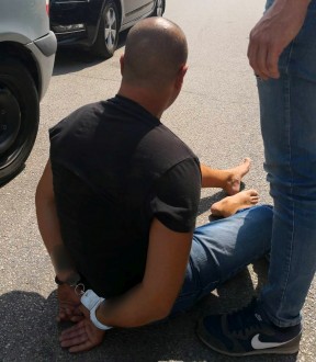 Sikkasztással gyanúsítják a fehérvári rendőrök a csomagkézbesítőt