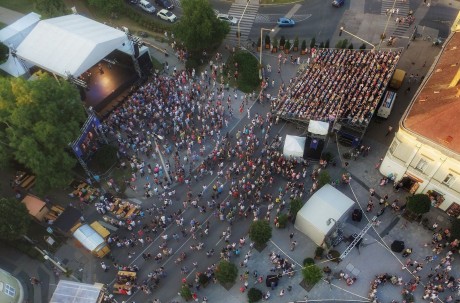 Forgalomkorlátozás péntek déltől szombat reggelig a Bye Summer ideje alatt